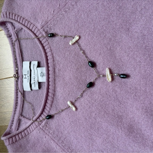 Silver Pearl and Black Bead Necklace (stamped 925) - Picture 2 of 5